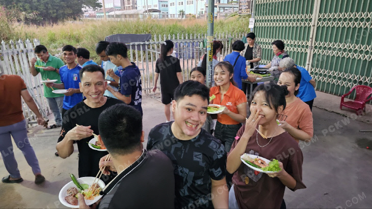 [스크랩] 베트남 현지 청년·아이들 만나 봉사